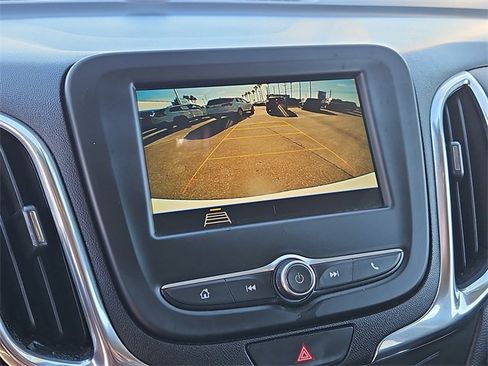 Used 2019 Chevrolet Equinox LT image 25