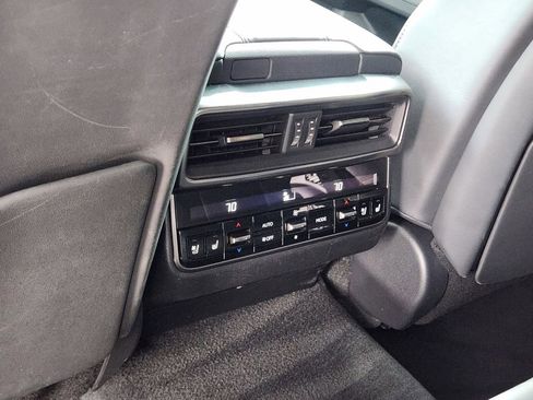Used 2023 Lexus LX 600 4WD w/ Appearance Package image 31