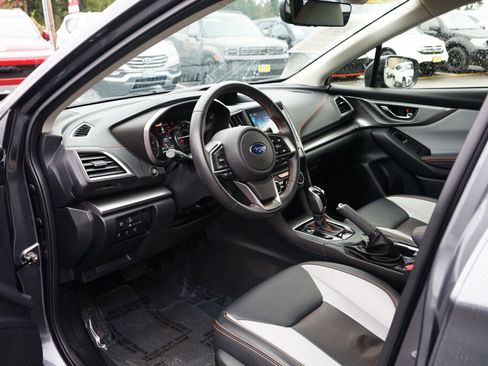 Used 2023 Subaru Crosstrek 2.5i Limited w/ Moonroof Package image 13