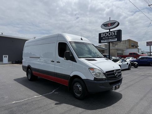 Used 2012 Mercedes-Benz Sprinter 3500 image 1