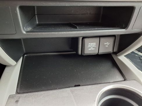 Used 2019 Honda Pilot LX image 8