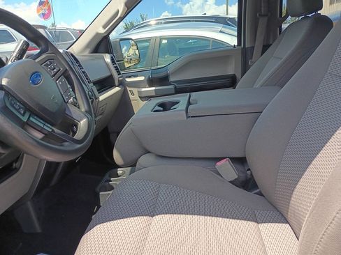 Used 2018 Ford F150 XLT AWD/4WD image 8