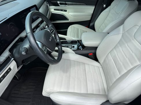 Used 2024 Kia Telluride SX Prestige AWD/4WD image 11
