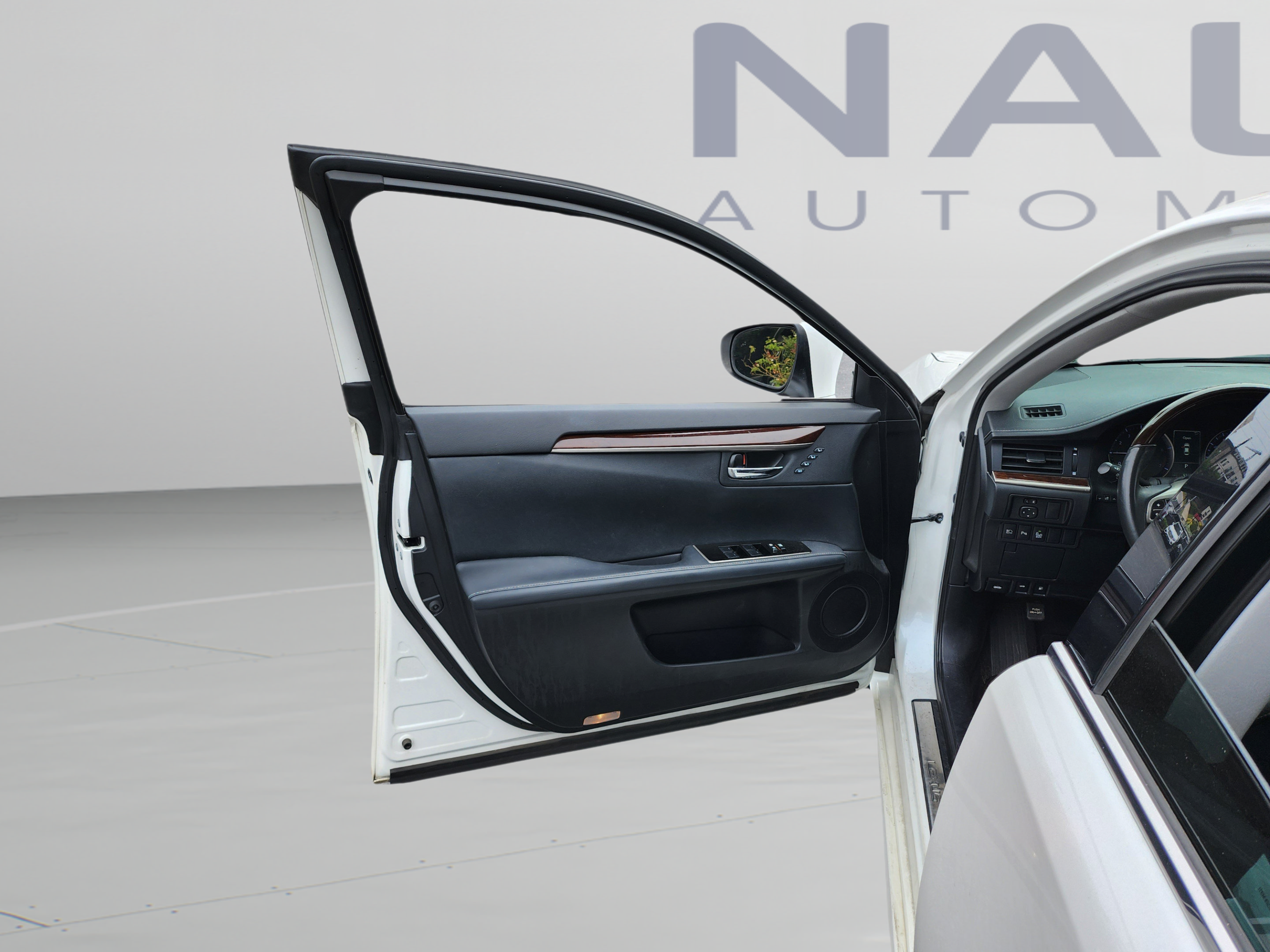 Used 2018 Lexus ES 350 w/ Premier Package FWD image 9