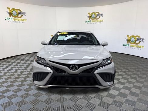Used 2024 Toyota Camry XSE FWD image 3