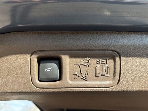 Used 2022 Ford Expedition King Ranch image 26