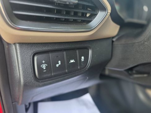 Used 2020 Hyundai Santa Fe SEL FWD image 19