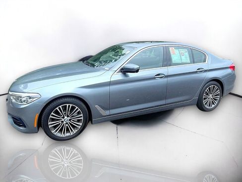 Used 2019 BMW 540i xDrive w/ Premium Package AWD/4WD image 2