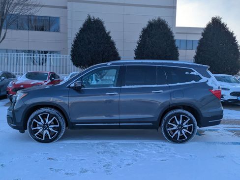 Certified 2019 Honda Pilot Touring image 9