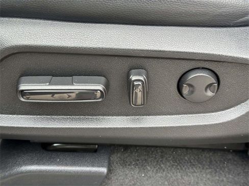 Certified 2023 Honda Pilot EX-L image 18