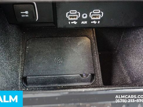 Used 2023 Jeep Wagoneer Series III w/ Preferred Equipment Group image 46