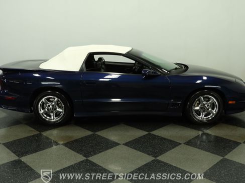 Used 2001 Pontiac Firebird Trans Am RWD image 13