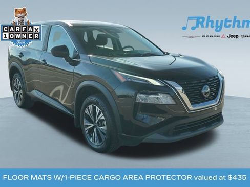Used 2023 Nissan Rogue SV image 1
