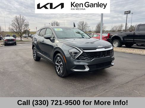 Certified 2024 Kia Sportage EX image 6