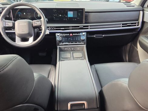 Certified 2024 Hyundai Santa Fe Limited FWD image 8