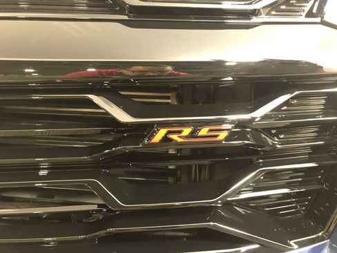 New 2026 Chevrolet Equinox RS image 4