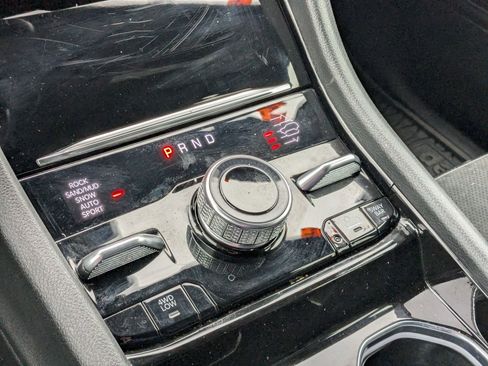 Used 2022 Jeep Grand Cherokee Trailhawk image 26