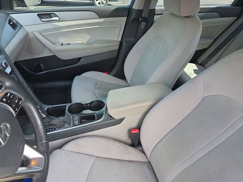 Used 2018 Hyundai Sonata SEL FWD image 16
