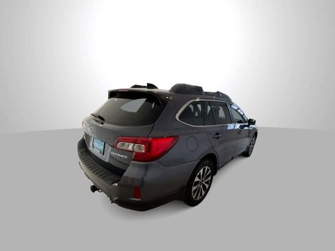 Used 2016 Subaru Outback 2.5i Limited AWD/4WD image 8