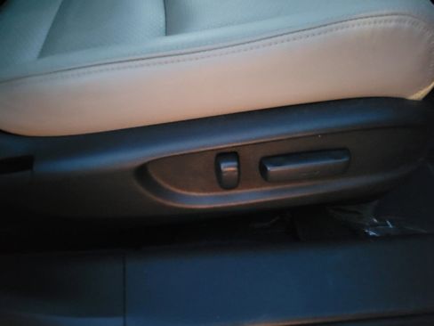 Used 2017 Honda Accord EX-L image 20