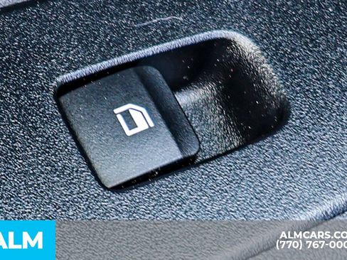 Used 2025 Hyundai Elantra Sport image 50