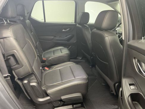 Used 2020 Chevrolet Traverse Premier FWD image 30