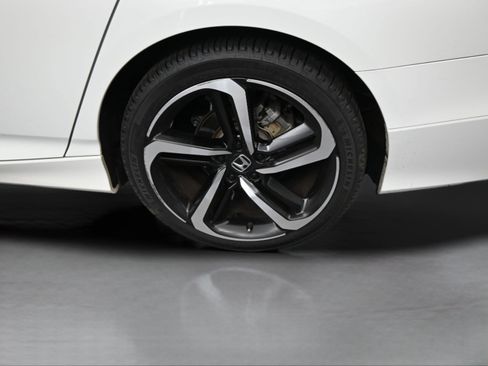 Used 2021 Honda Accord Sport image 36