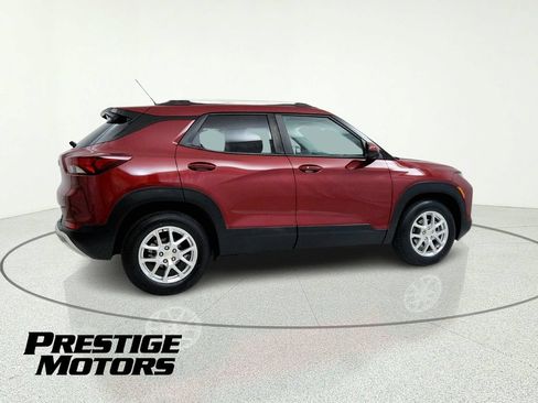 Used 2021 Chevrolet TrailBlazer LT AWD/4WD image 10