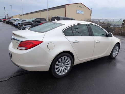 Used 2012 Buick Regal Premium image 6