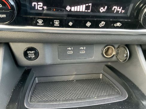 Used 2024 Nissan Rogue SV image 42