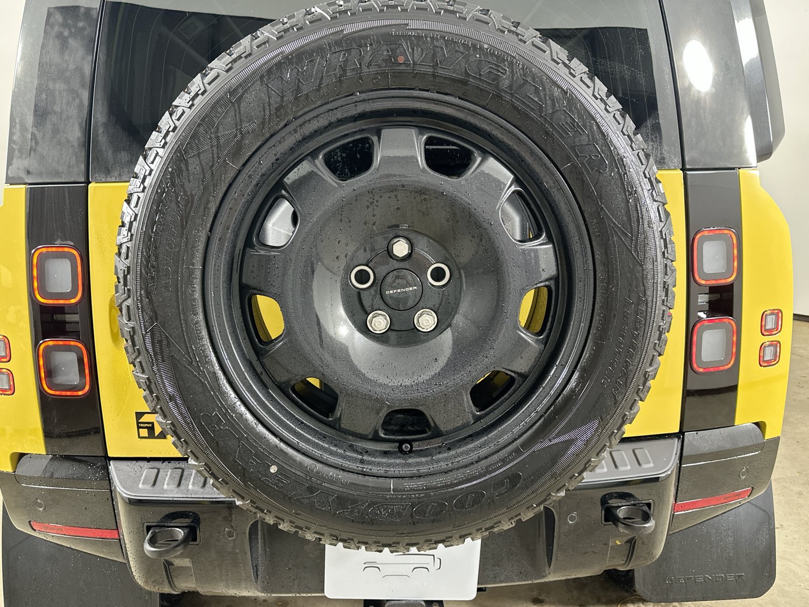 New 2026 Land Rover Defender 110 Trophy Edition AWD/4WD image 37