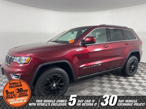 Used 2018 Jeep Grand Cherokee Laredo image 9