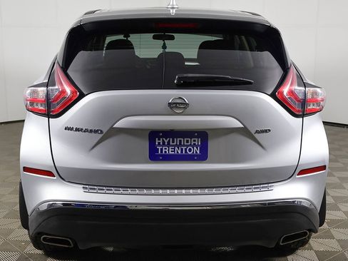 Used 2018 Nissan Murano S image 9