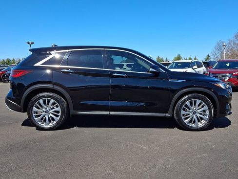 Used 2025 INFINITI QX50 Pure image 7