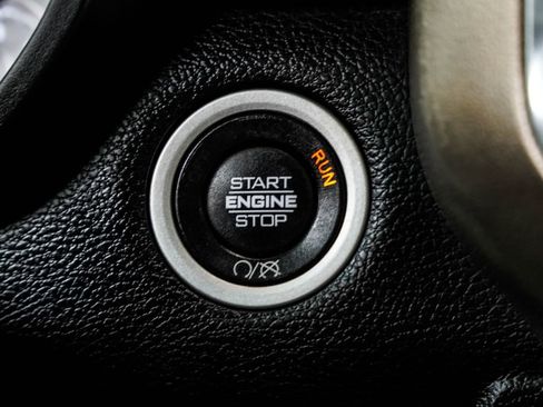 Used 2019 RAM 3500 Laramie w/ Black Appearance Package AWD/4WD image 36