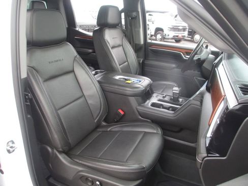 Used 2022 GMC Sierra 1500 Denali AWD/4WD image 26