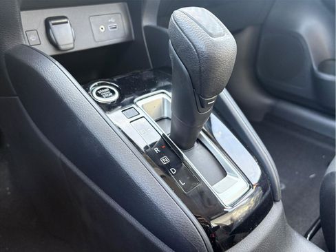 New 2025 Nissan Versa SV w/ Trunk Package image 18