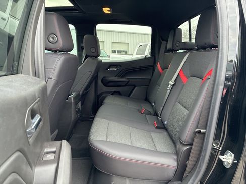 Used 2024 Chevrolet Colorado Z71 w/ Z71 Convenience Package 2 image 16