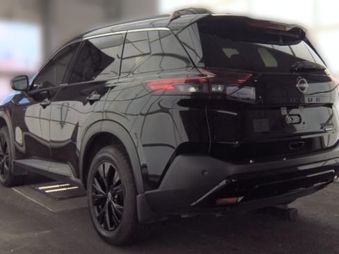 Used 2023 Nissan Rogue SV w/ SV Premium B Package AWD/4WD image 7