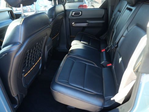 Used 2021 Ford Bronco Badlands image 20