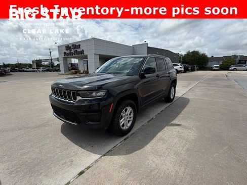 Used 2023 Jeep Grand Cherokee Laredo w/ Luxury Tech Group I image 1