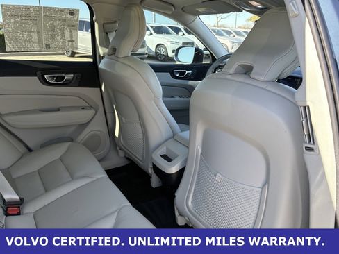 Certified 2022 Volvo XC60 B5 Momentum w/ Advanced Package image 30