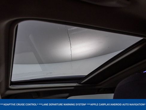 Used 2022 Subaru Forester Premium image 7