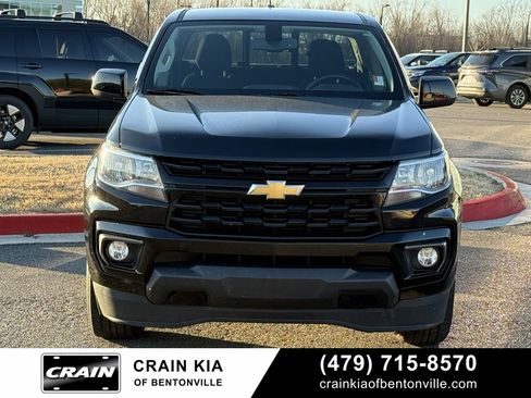 Used 2022 Chevrolet Colorado LT w/ LT Convenience Package image 2