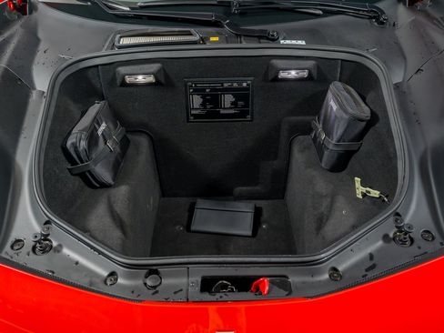 Used 2018 Ferrari 488 GTB RWD image 38