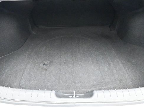 Used 2024 Hyundai Elantra SEL FWD image 9