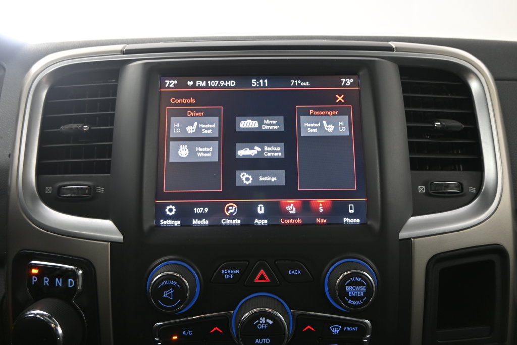 Used 2018 RAM 1500 SLT AWD/4WD image 30