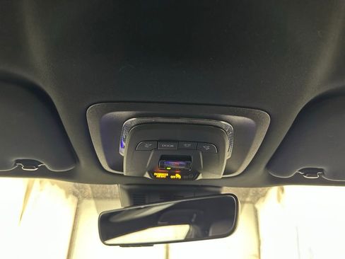 Used 2025 Toyota Crown Signia image 44