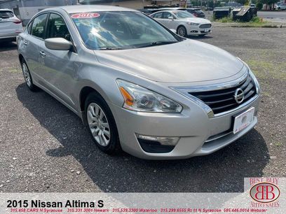 Used 2015 Nissan Altima 2.5 S w/ Power Driver Seat Package