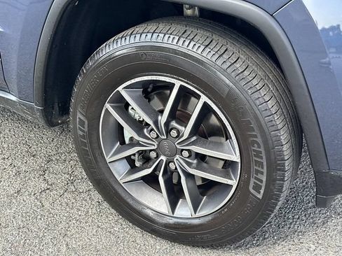 Used 2021 Jeep Grand Cherokee Limited AWD/4WD image 7